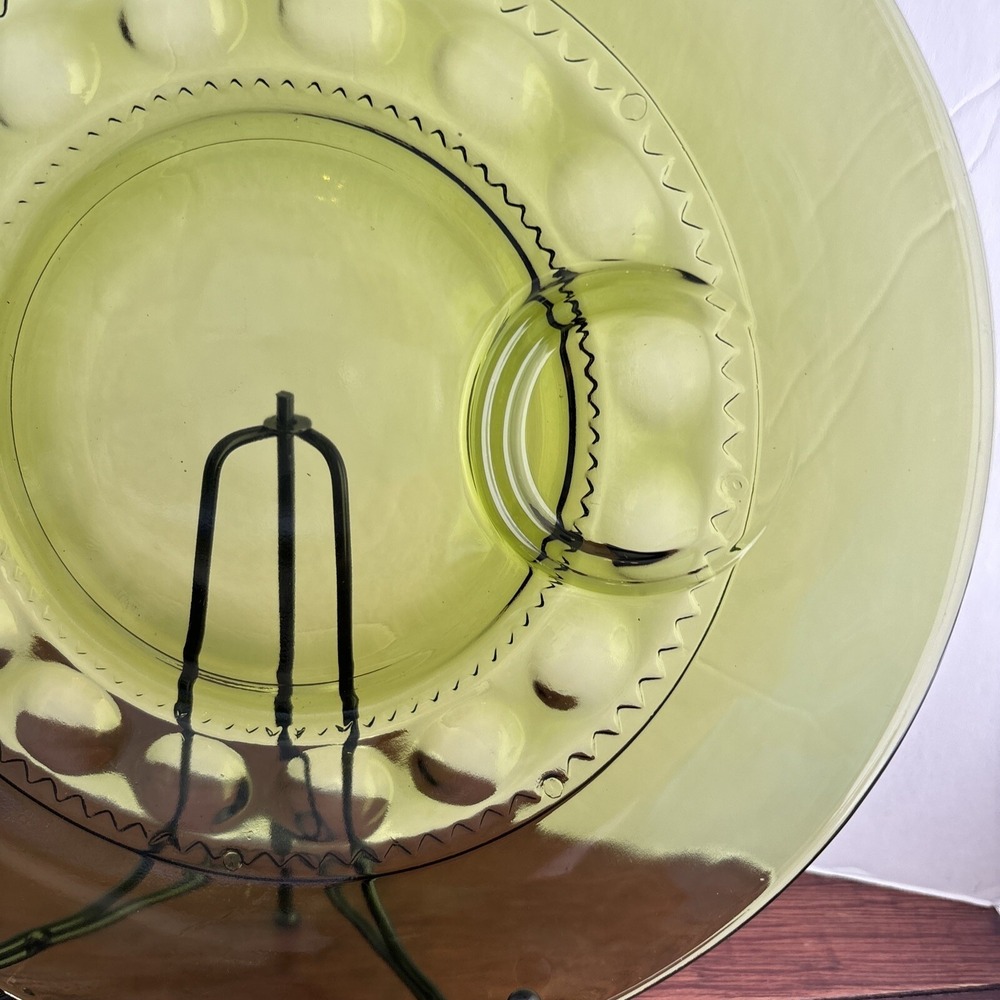 Vintage INDIANA GLASS Green KINGS CROWN Thumbprint Set of 4 Snack‎ Plates w/Cups - Picture 8 of 9